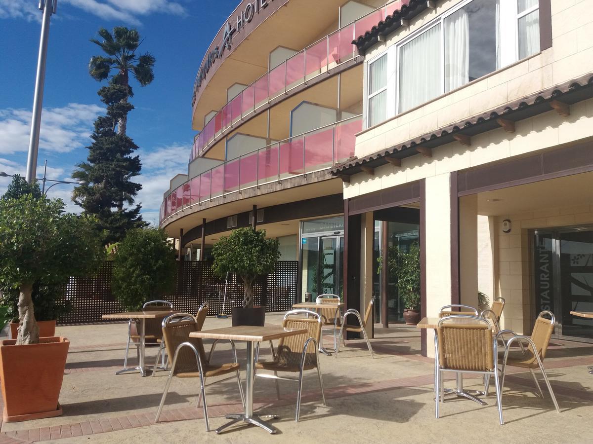 Hospedium Periquitos Hotel 4*